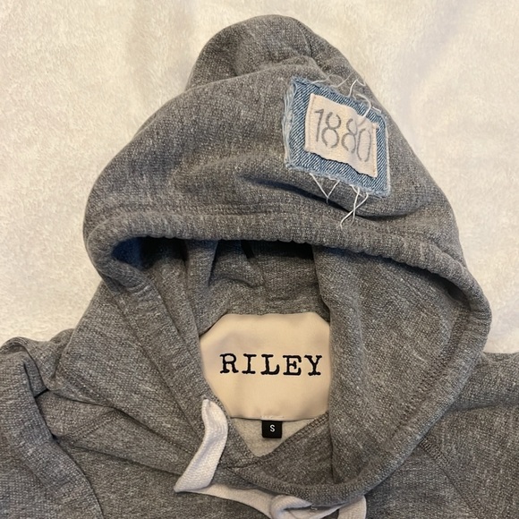 Small Free people Riley cotton hoodie with denim elbow patches. - Picture 5 of 8